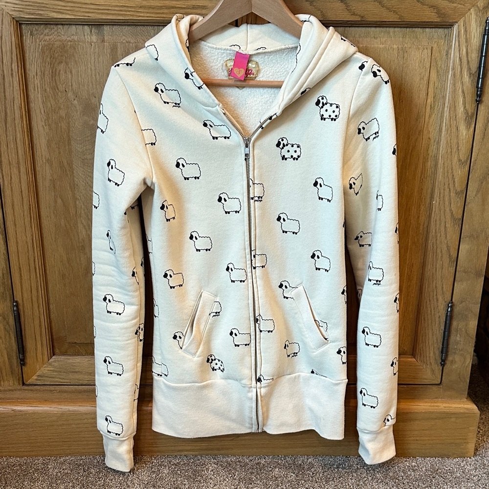 Primp Cream Lamb Pattern Hoodie